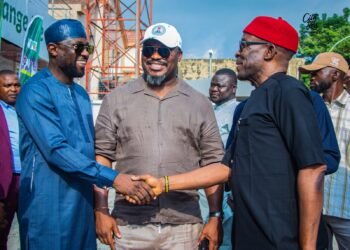 ABIA STATE DIRECTOR OF CITY BOY MOVEMENT, MAYOR IGBOKWE TOURS NEW NATIONAL HEADQUARTERS IN ABUJA