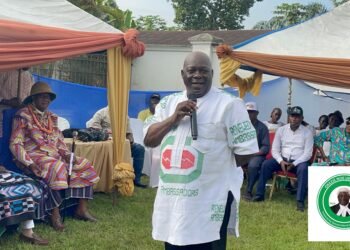 Nwogu Felicitates Agbara Kindred, Applauds Awardees for Outstanding Service